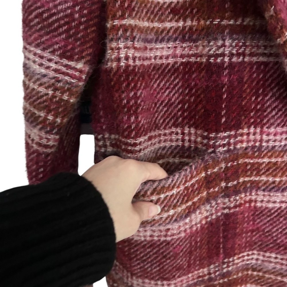 Sézane Joe Shawl Wool Blend Coat in Burgundy and Pink Tartan Sz 38 US 6 - Picture 9 of 10